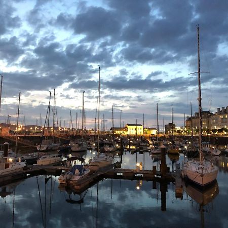 Alojamientos Muelle De 希洪 外观 照片